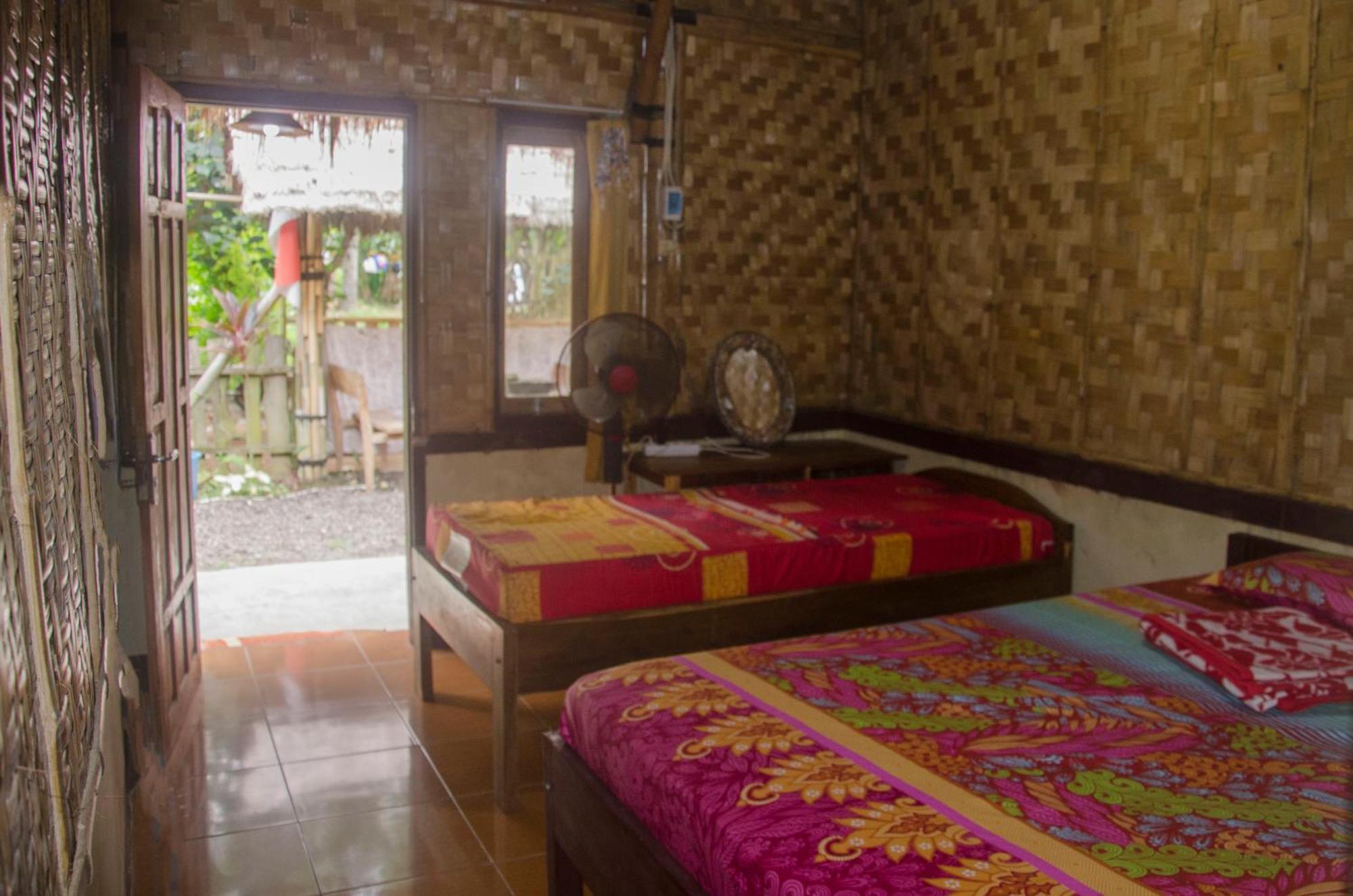 Red Island Bungalows Pasanggaran Eksteriør billede