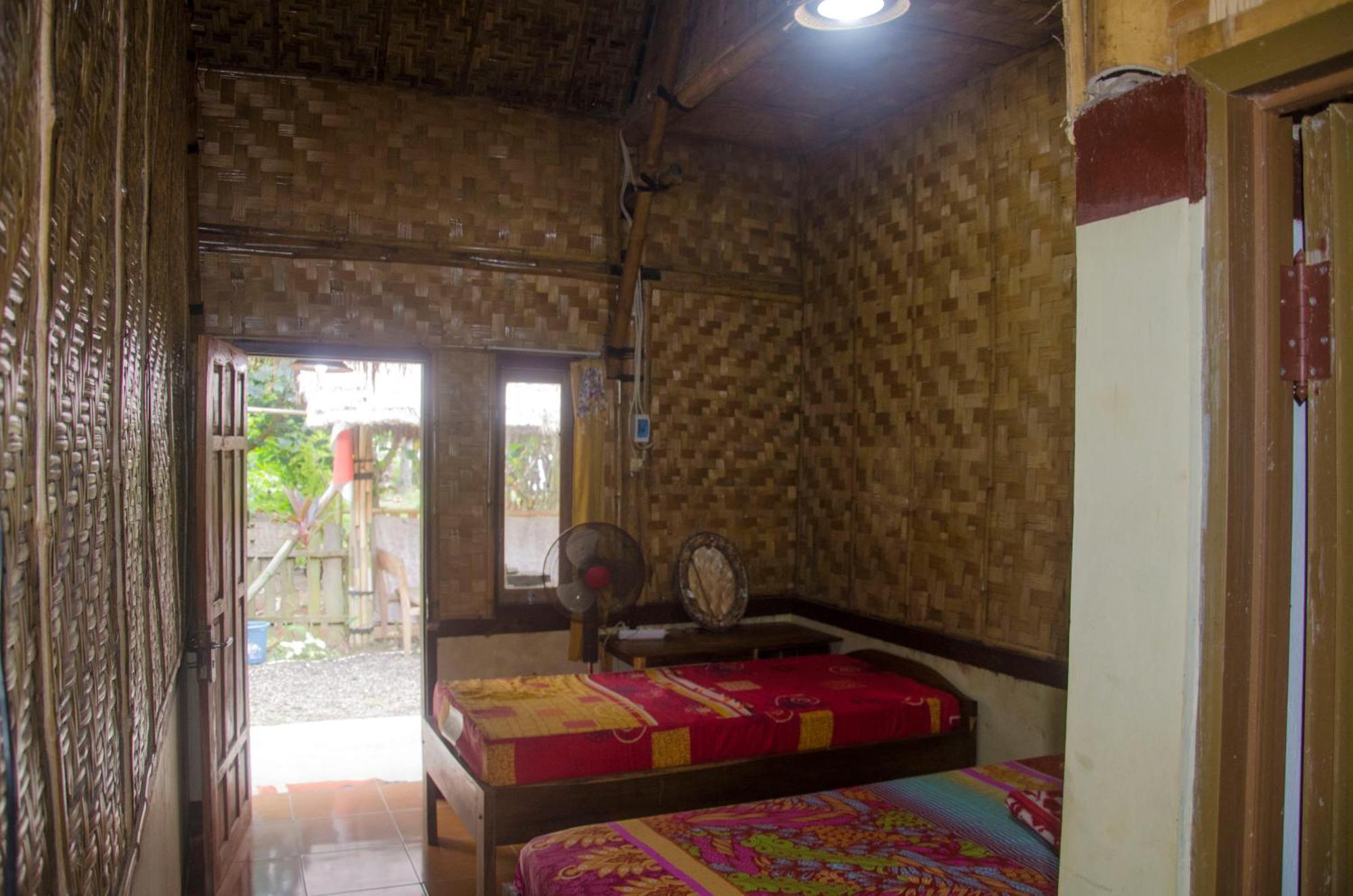 Red Island Bungalows Pasanggaran Eksteriør billede